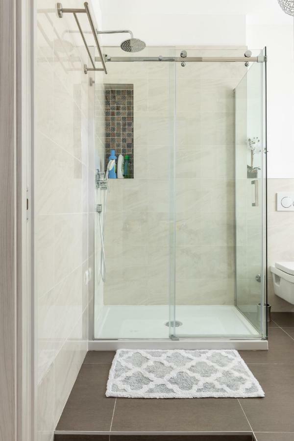 Petrova Attic Appartement *