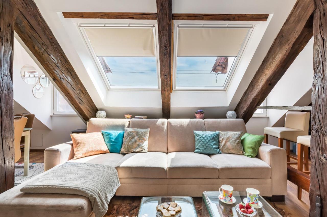 Petrova Attic * Split